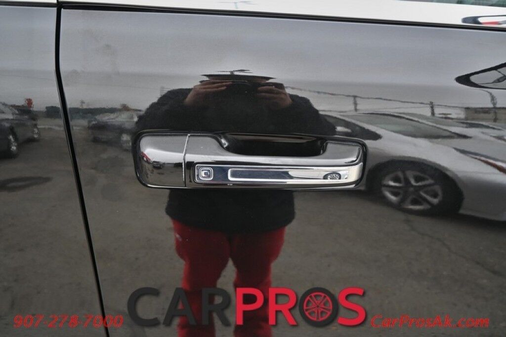 2019 Ram 1500 Limited - Crew Cab - 4X4 - 5.7L HEMI V8 - Front & Rear Heated/Cooled Leather Seats - Heated Steering Wheel - Remote Start - NAV - Harman Kardon - Panoramic Sunroof - Painted Tonneau Cover - Air Suspension - Tow Pkg - 1 Owner Anchorage AK