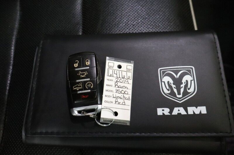 2019 Ram 1500 Limited 5.7L Hemi 12in GPS Sunroof Michelin FREE WARRANTY Arlington TX