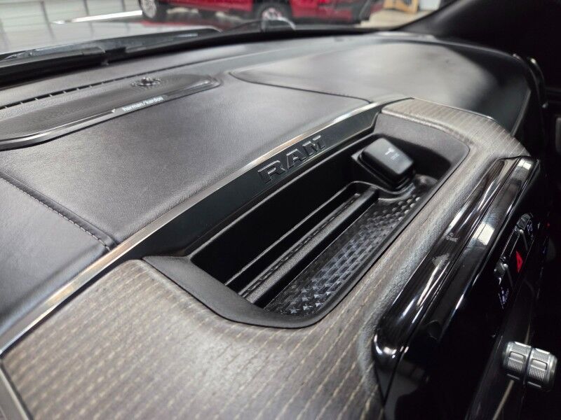 2019 Ram 1500 Limited 5.7L V8 12in GPS Nav Camera Sunroof FREE WARRANTY Arlington TX