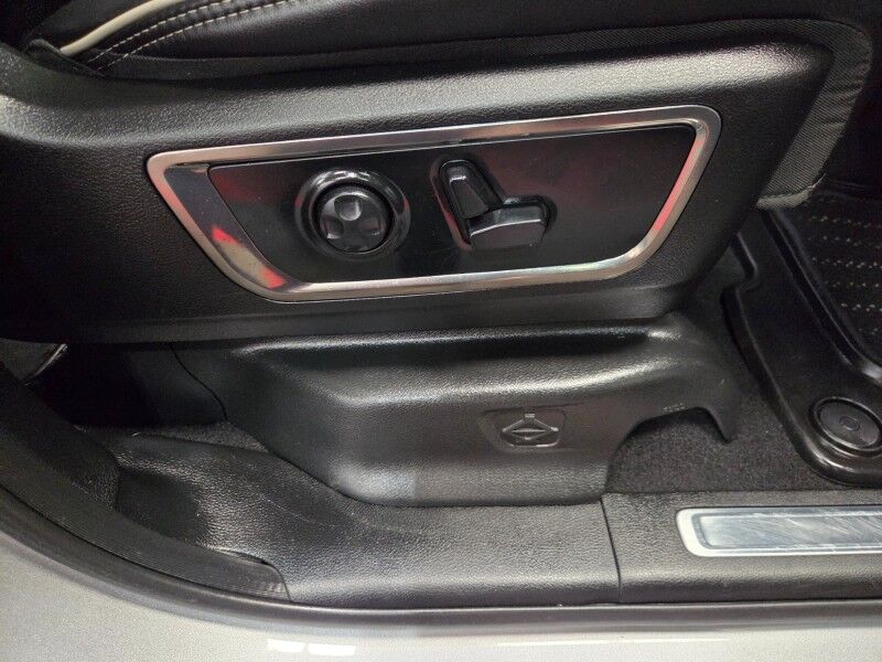 2019 Ram 1500 Limited 5.7L V8 12in GPS Nav Camera Sunroof FREE WARRANTY Arlington TX