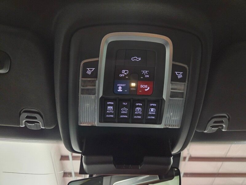 2019 Ram 1500 Limited 5.7L V8 12in GPS Nav Camera Sunroof FREE WARRANTY Arlington TX