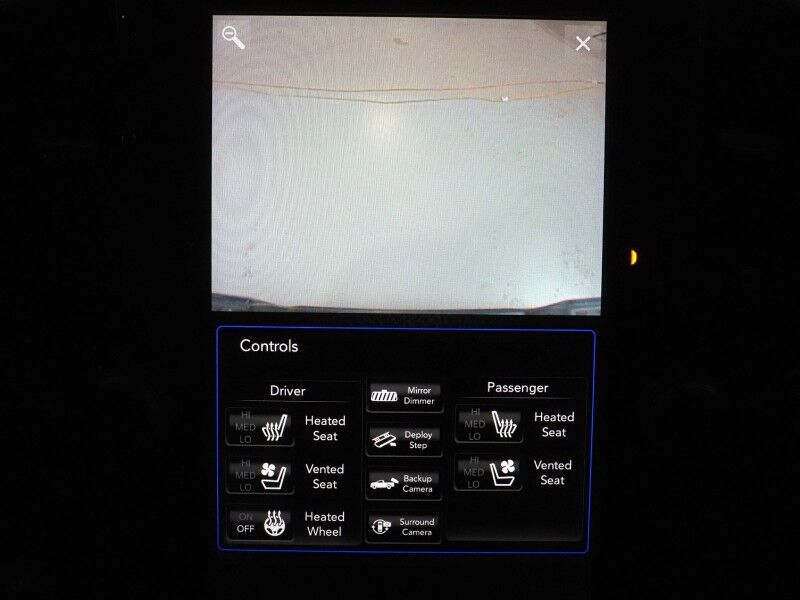 2019 Ram 1500 Limited Crew Cab *NAVIGATION, ADAPTIVE CRUISE, SAFETY ALERTS, COLOR TOUCHSCREEN, 360 VIEW CAMERAS, PANORAMA MOONROOF, LEATHER, CLIMATE SEATS, HEATED STEERING, 22 INCH WHEELS, HARMAN/KARDON, WIRELESS CHARGING Round Rock TX