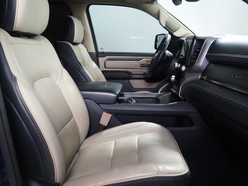 2019 Ram 1500 Limited Crew Cab *NAVIGATION, ADAPTIVE CRUISE, SAFETY ALERTS, COLOR TOUCHSCREEN, 360 VIEW CAMERAS, PANORAMA MOONROOF, LEATHER, CLIMATE SEATS, HEATED STEERING, 22 INCH WHEELS, HARMAN/KARDON, WIRELESS CHARGING Round Rock TX