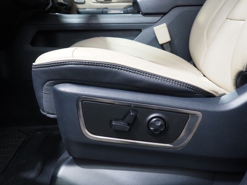 2019 Ram 1500 Limited Crew Cab *NAVIGATION, ADAPTIVE CRUISE, SAFETY ALERTS, COLOR TOUCHSCREEN, 360 VIEW CAMERAS, PANORAMA MOONROOF, LEATHER, CLIMATE SEATS, HEATED STEERING, 22 INCH WHEELS, HARMAN/KARDON, WIRELESS CHARGING Round Rock TX