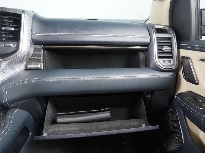 2019 Ram 1500 Limited Crew Cab *NAVIGATION, ADAPTIVE CRUISE, SAFETY ALERTS, COLOR TOUCHSCREEN, 360 VIEW CAMERAS, PANORAMA MOONROOF, LEATHER, CLIMATE SEATS, HEATED STEERING, 22 INCH WHEELS, HARMAN/KARDON, WIRELESS CHARGING Round Rock TX