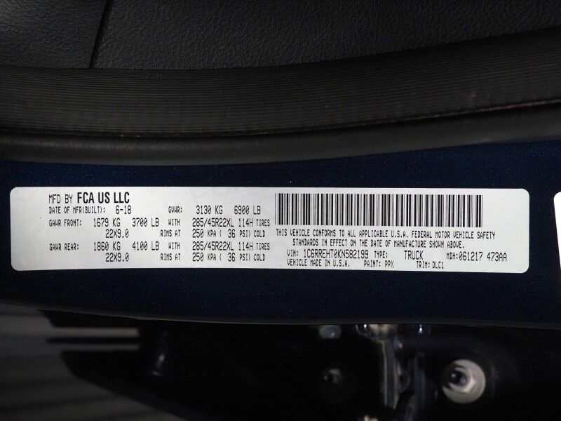 2019 Ram 1500 Limited Crew Cab *NAVIGATION, ADAPTIVE CRUISE, SAFETY ALERTS, COLOR TOUCHSCREEN, 360 VIEW CAMERAS, PANORAMA MOONROOF, LEATHER, CLIMATE SEATS, HEATED STEERING, 22 INCH WHEELS, HARMAN/KARDON, WIRELESS CHARGING Round Rock TX