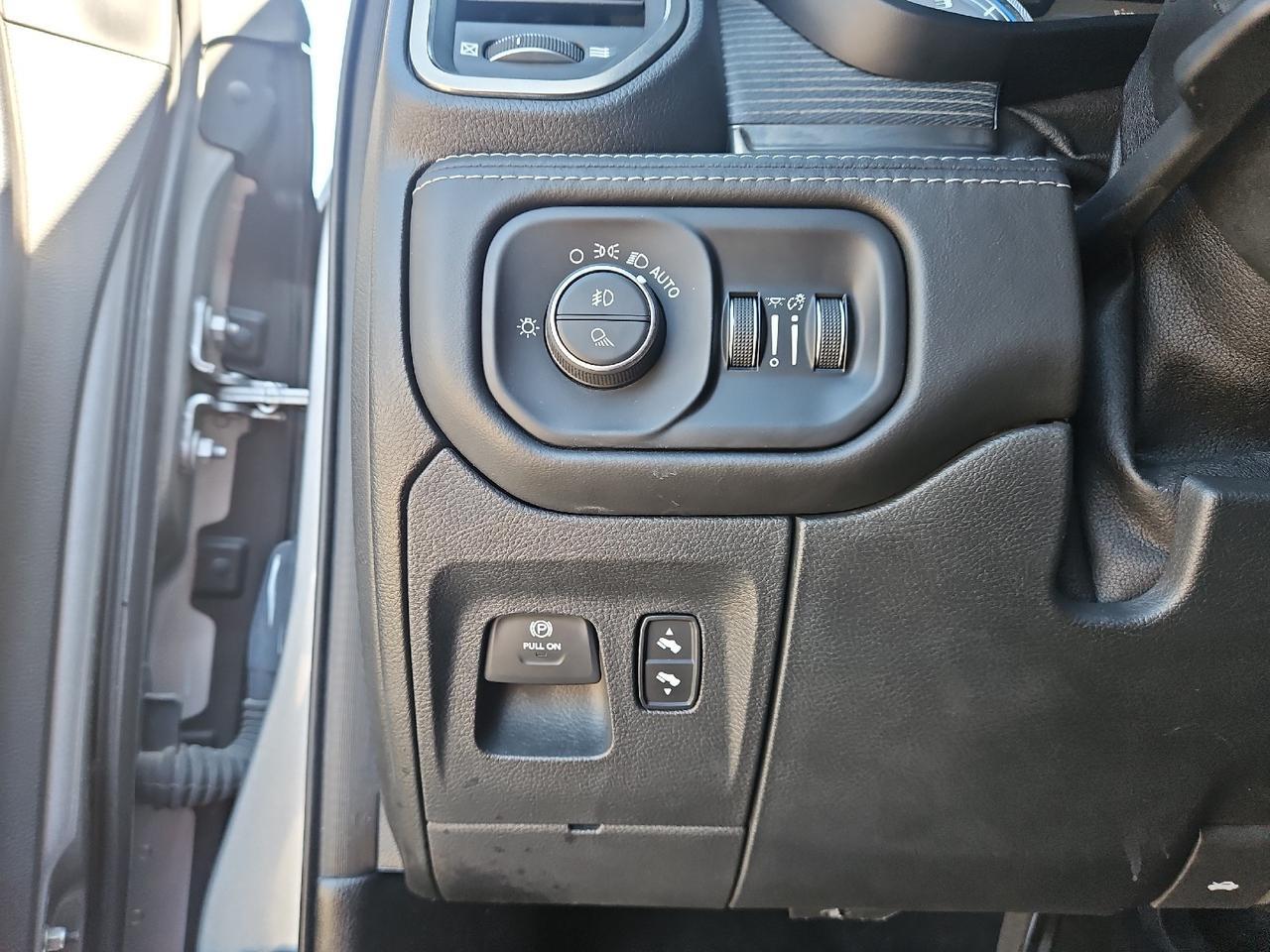 2019 Ram 1500 Limited photo 18