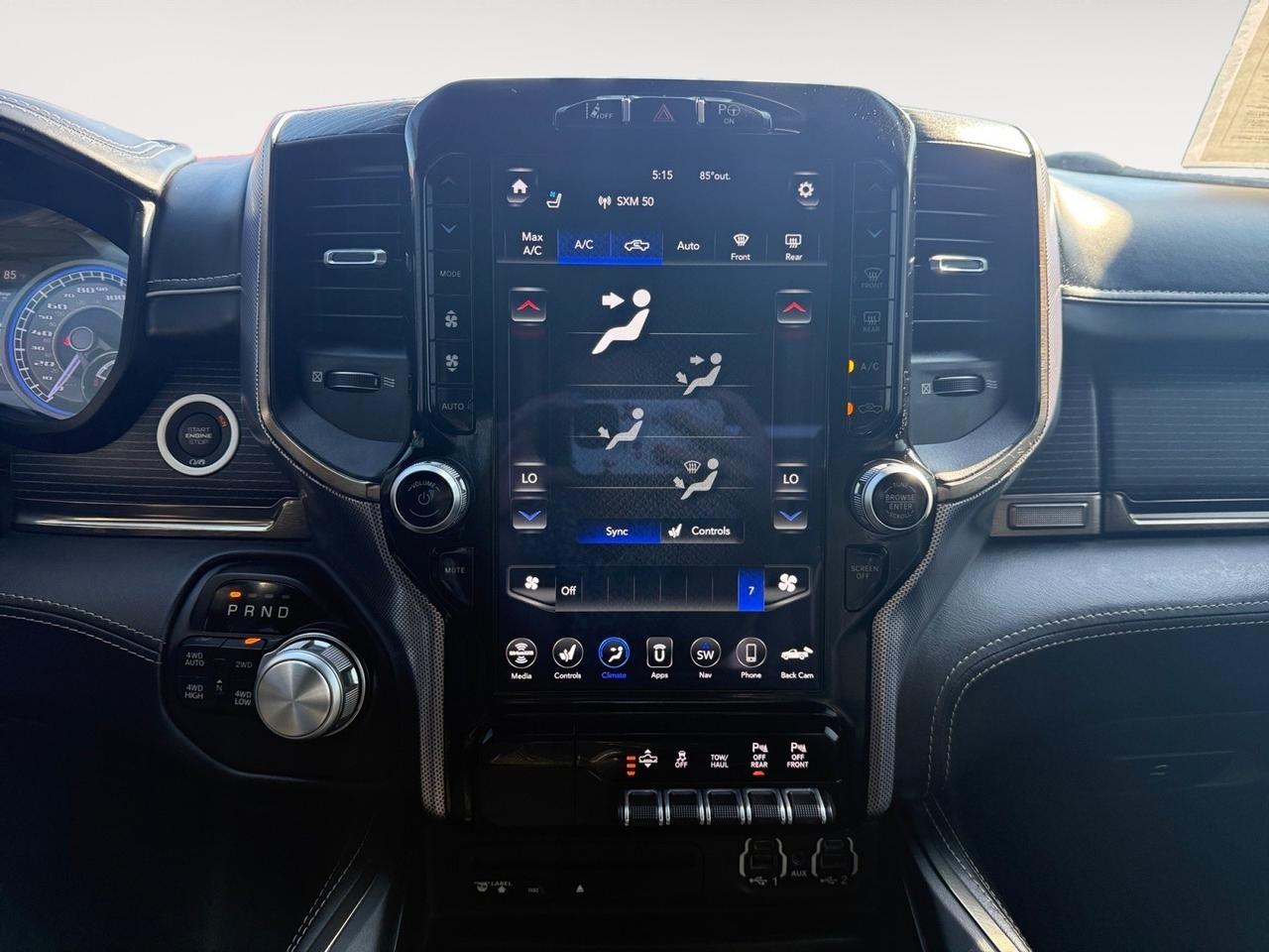 2019 Ram 1500 Limited, MOONROOF, HEATED/VENTILATED FRONT AND REAR SEATS, APPLE CARPLAY/ANDROID AUTO, HEATED STEERING WHEEL, POWER RUNNING BOARDS, BED LINER, TOW PACKAGE, POWER MIRRORS, BACKUP CAMERA, RAMBOXES, CLEAN CARFAX, ONLY 1 OWNER, NOT MANY TRUCKS COME WITH Norfolk VA
