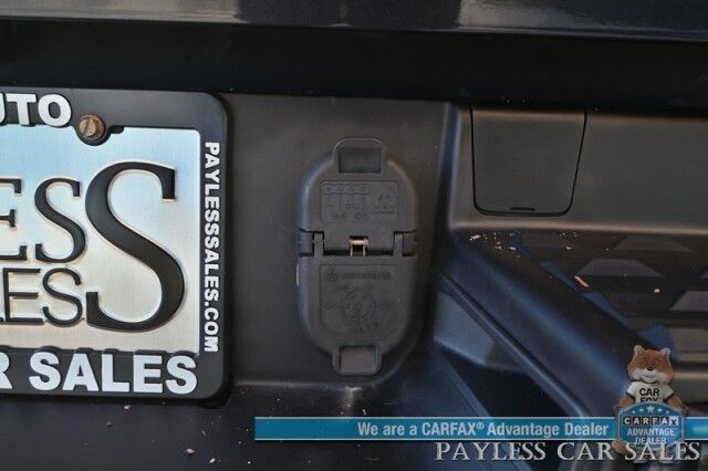 2019 Ram 1500 Longhorn / 4X4 / Crew Cab / Auto Start / Heated & Cooled Seats / Heated Steering / NAV / Sunroof / Harmon Kardon Speakers / Adaptive Cruise / Lane Depart & Blind Spot / Apple CarPlay & Android Auto / Back Up Cam / Tow Pkg / 1-Owner Anchorage AK