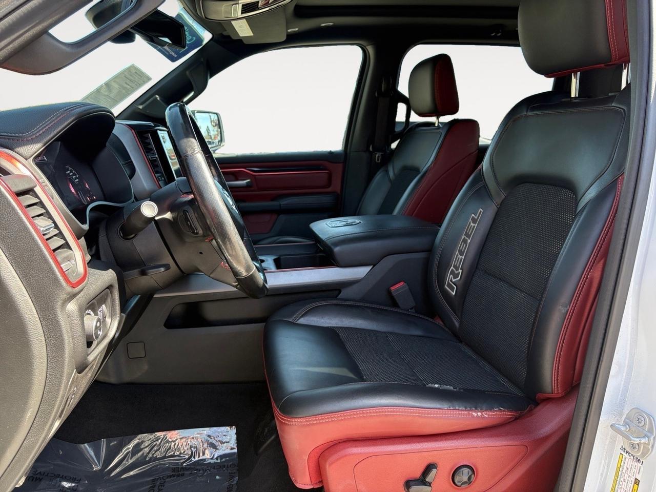 2019 Ram 1500 Rebel, BLIND SPOT ALERT, BLACK TUBULAR SIDE STEPS, REMOTE START, BACKUP CAMERA WITH PARKING SENSORS, PANORAMIC SUNROOF, APPLE CARPLAY/ANDROID AUTO, CLEAN CARFAX, BECOME A REBEL ON THE ROAD!