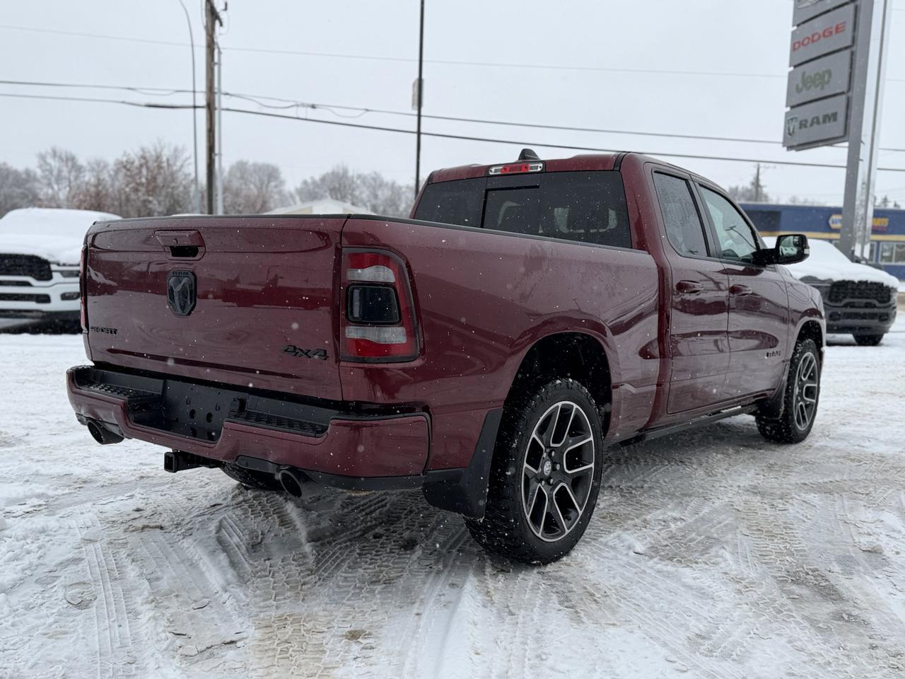 2019 Ram 1500 Sport | Heated & Cooled Seats | Sun Roof | Power Boards | Tow Package | Box Liner | Nav Redwater AB