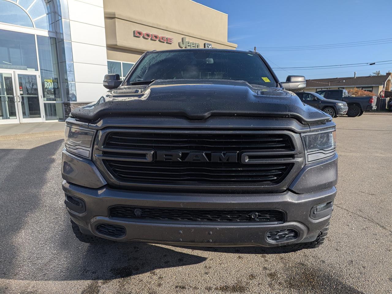 2019 Ram 1500 Sport Crew Cab 4x4 | Granite Crystal | HEMI V8 | 20IN Wheels | Remote Start | ParkSense Assist Redwater AB