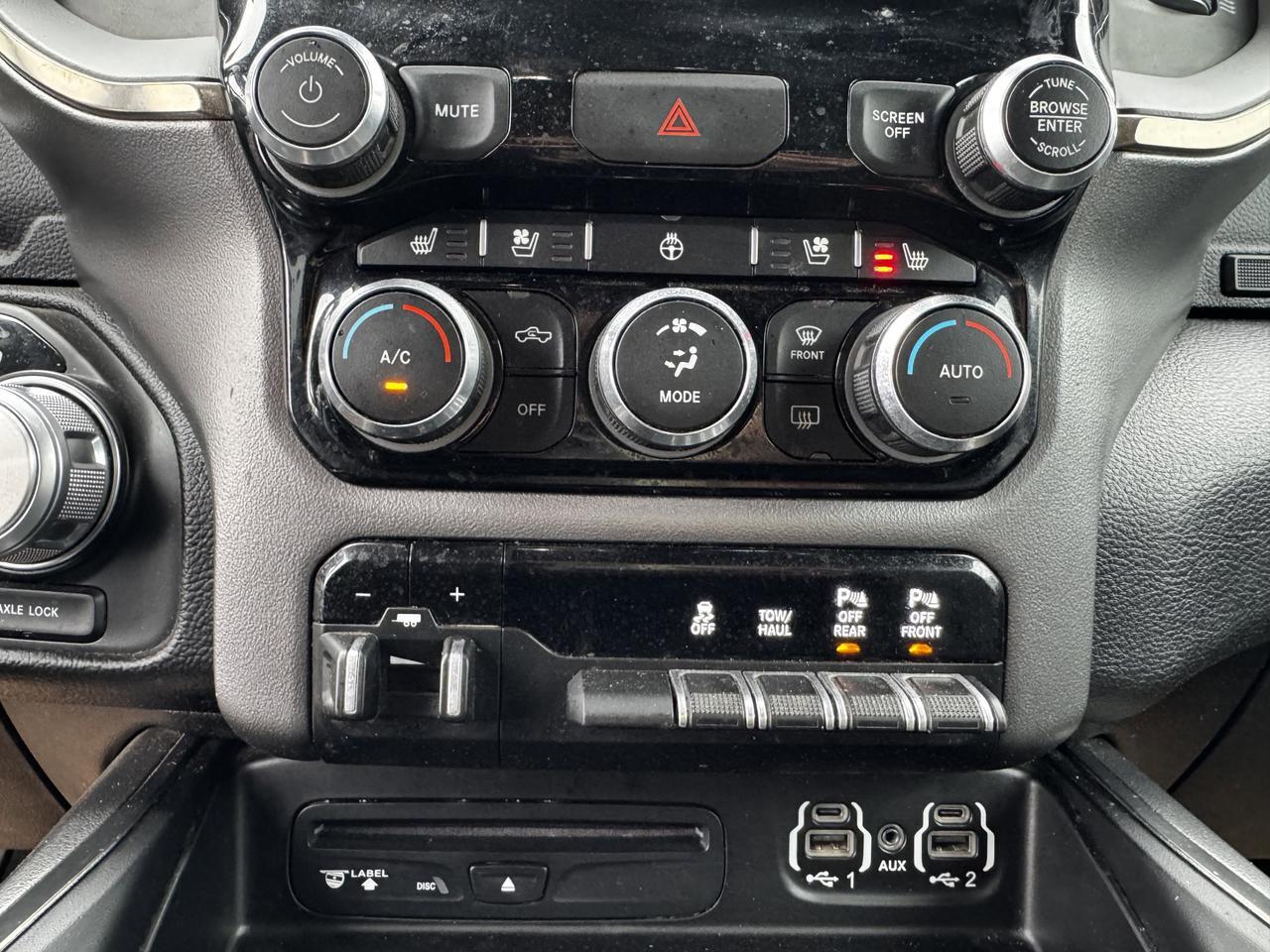 2019 Ram 1500 Sport Crew Cab 4x4 | HEMI V8 | Leather | Heated Vented Seats | NAV | Remote Start Redwater AB