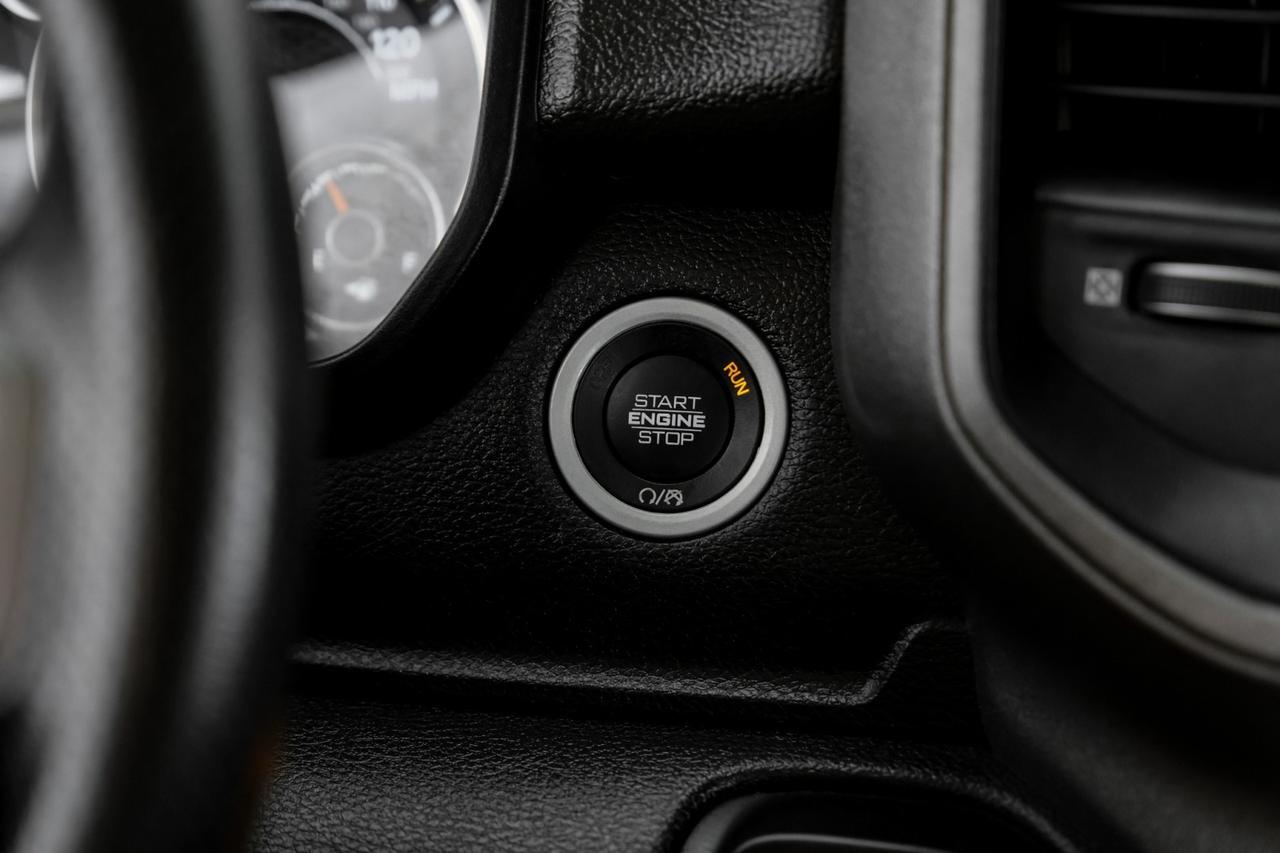 2019 Ram 1500 TRADESMAN CREW CAB 4WD 5.7L HEMI AUTOMATIC REAR CAMERA KEYLESS S Carrollton TX