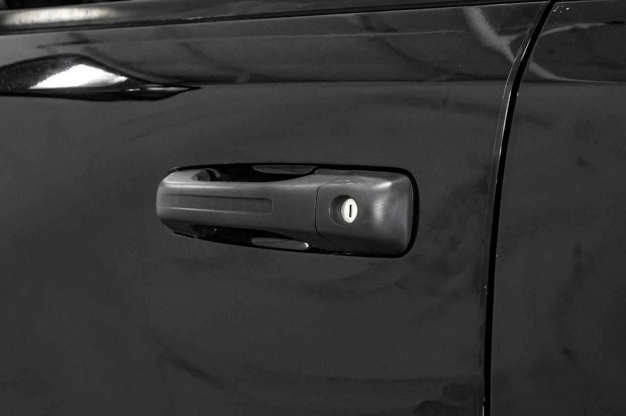 2019 Ram 1500 TRADESMAN CREW CAB 5.7L HEMI AUTOMATIC REAR CAMERA KEYLESS START TOW HITCH RUNNING BOARDS Carrollton TX