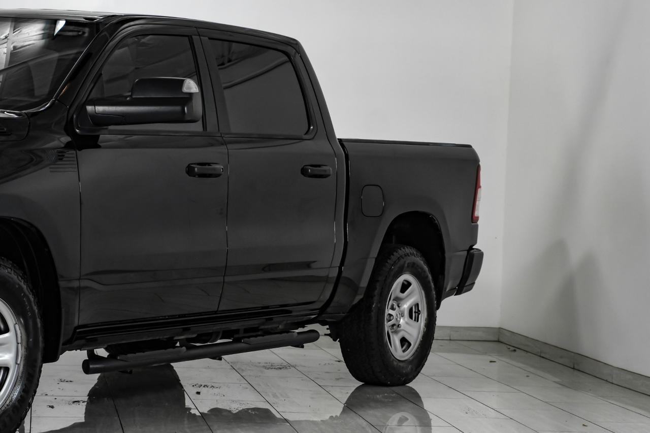 2019 Ram 1500 TRADESMAN CREW CAB 5.7L HEMI AUTOMATIC REAR CAMERA KEYLESS START TOW HITCH RUNNING BOARDS Carrollton TX