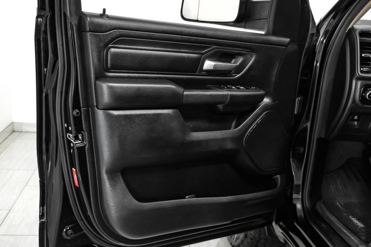 2019 Ram 1500 TRADESMAN CREW CAB 5.7L HEMI AUTOMATIC REAR CAMERA KEYLESS START TOW HITCH RUNNING BOARDS Carrollton TX