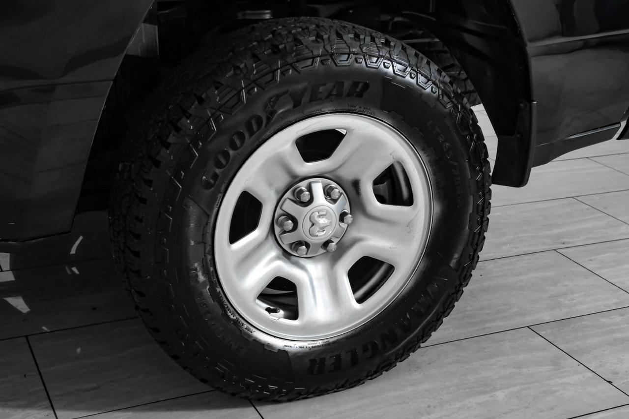 2019 Ram 1500 TRADESMAN CREW CAB 5.7L HEMI AUTOMATIC REAR CAMERA KEYLESS START TOW HITCH RUNNING BOARDS Carrollton TX