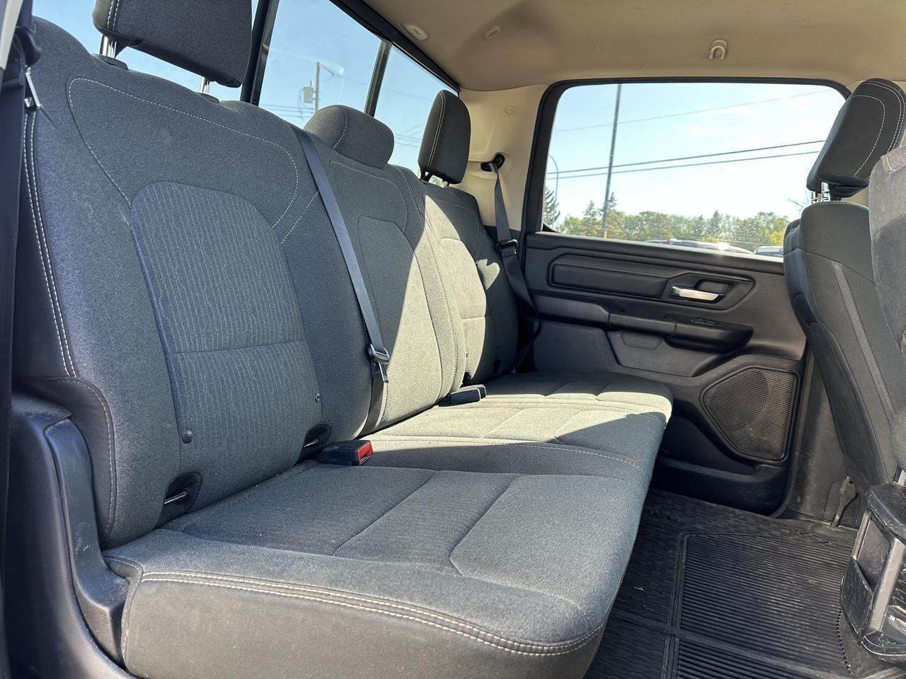 2019 Ram 1500 Tradesman Crew Cab 4x4 | HEMI V8 | Diamond Black | SXT Appearance | Backup Camera Redwater AB