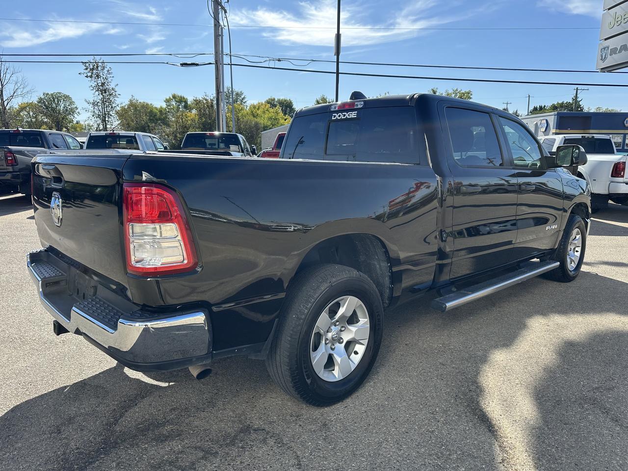 2019 Ram 1500 Tradesman Crew Cab 4x4 | HEMI V8 | Diamond Black | SXT Appearance | Backup Camera Redwater AB
