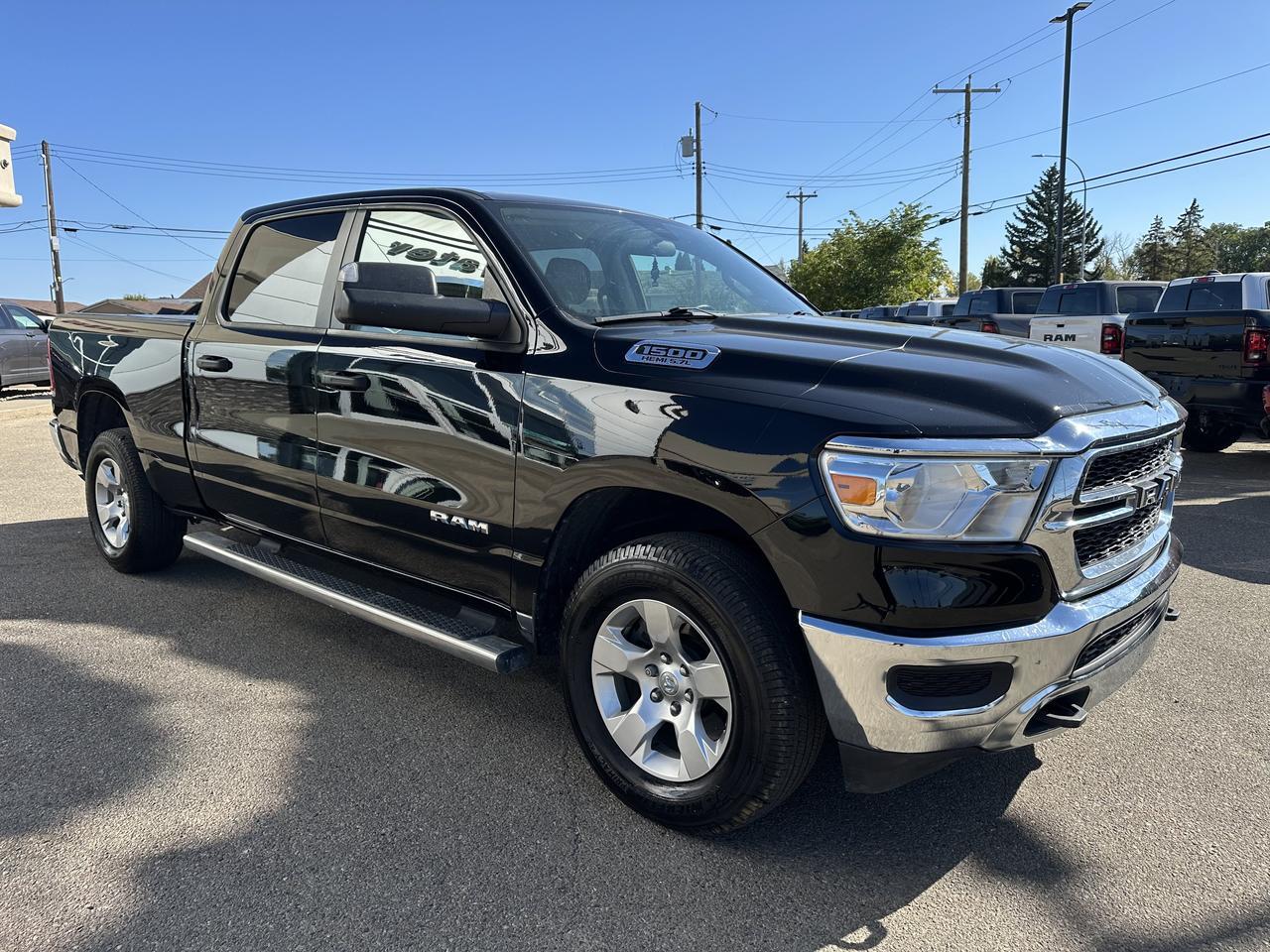 2019 Ram 1500 Tradesman Crew Cab 4x4 | HEMI V8 | Diamond Black | SXT Appearance | Backup Camera Redwater AB