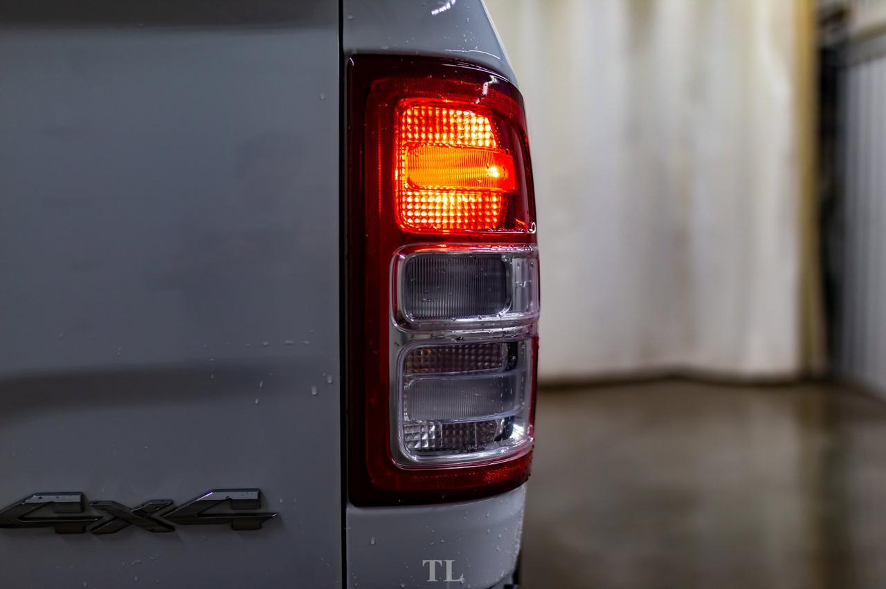 2019 Ram 2500 4x4 Crew Cab Big Horn HEMI BCam Red Deer AB