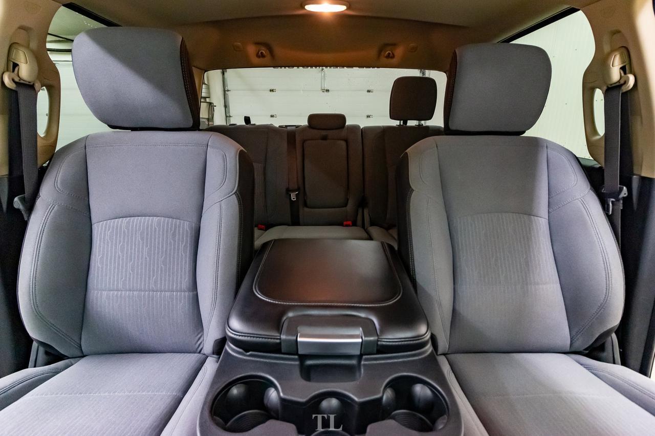 2019 Ram 2500 4x4 Crew Cab Big Horn HEMI BCam Red Deer AB