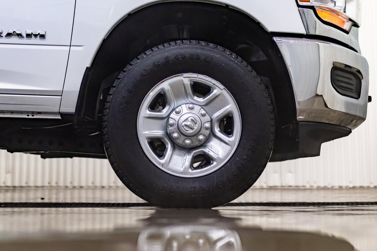 2019 Ram 2500 4x4 Crew Cab Big Horn HEMI BCam Red Deer AB