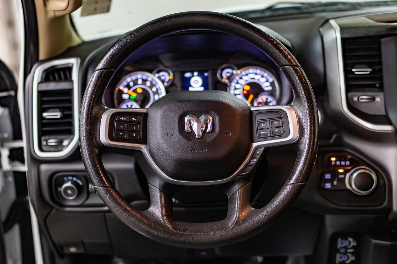 2019 Ram 2500 4x4 Crew Cab Big Horn HEMI BCam Red Deer AB