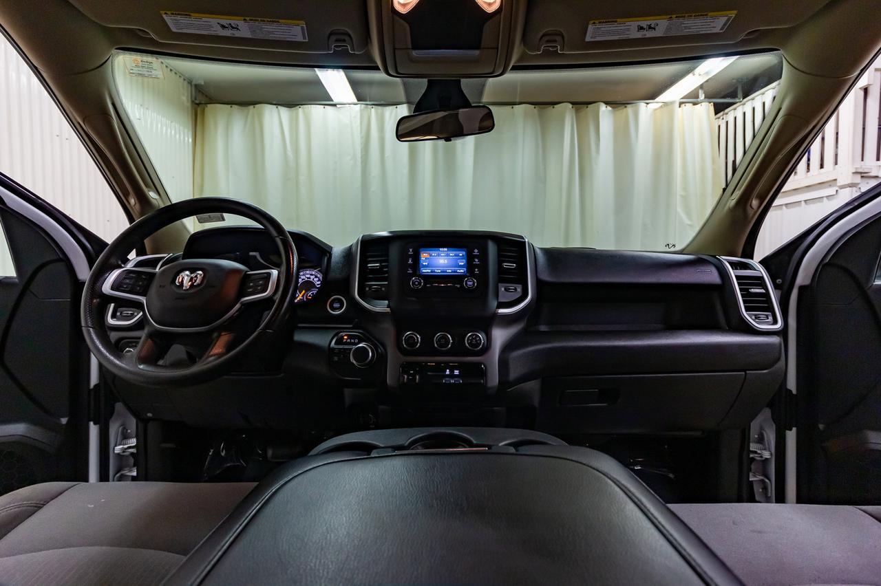 2019 Ram 2500 4x4 Crew Cab Big Horn HEMI BCam Red Deer AB