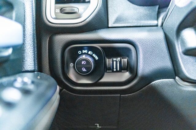 2019 Ram 2500 4x4 Crew Cab Big Horn HEMI Nav BCam Red Deer AB