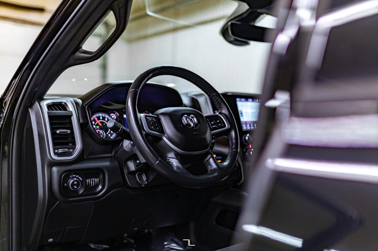 2019 Ram 2500 4x4 Crew Cab Big Horn HEMI Nav BCam Red Deer AB