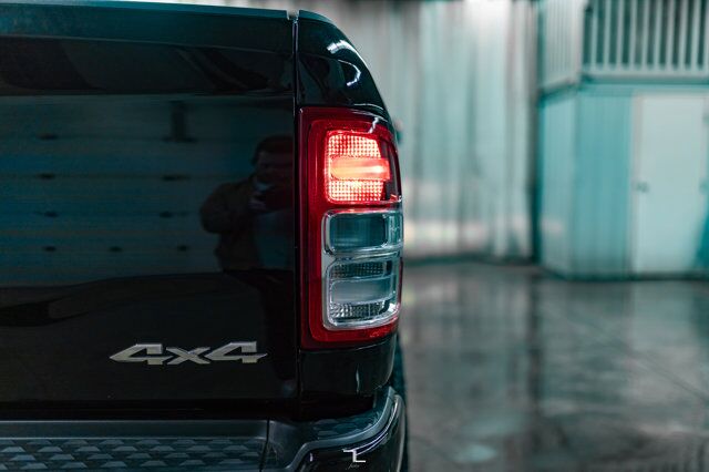 2019 Ram 2500 4x4 Crew Cab Big Horn HEMI Nav BCam Red Deer AB