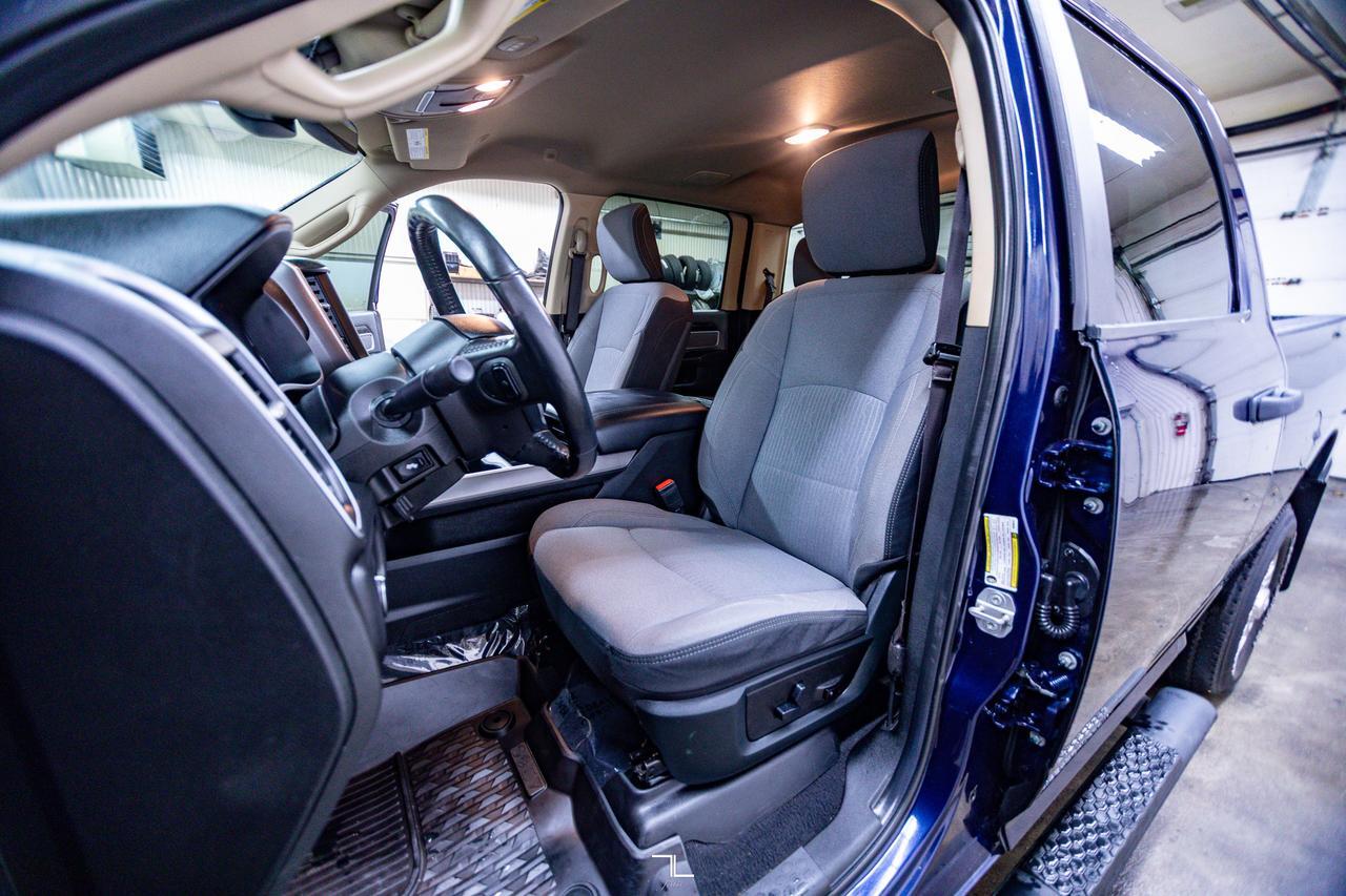 2019 Ram 2500 4x4 Crew Cab Big Horn HEMI PSeat BCam Red Deer AB