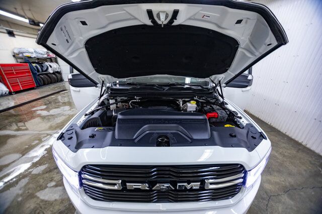 2019 Ram 2500 4x4 Crew Cab Big Horn HEMI Pseat BCam Red Deer AB