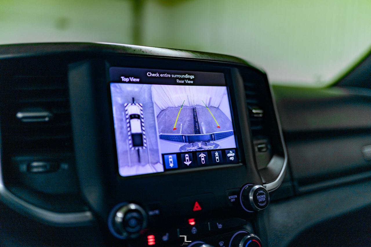 2019 Ram 2500 4x4 Crew Cab Big Horn HEMI Pseat BCam Red Deer AB