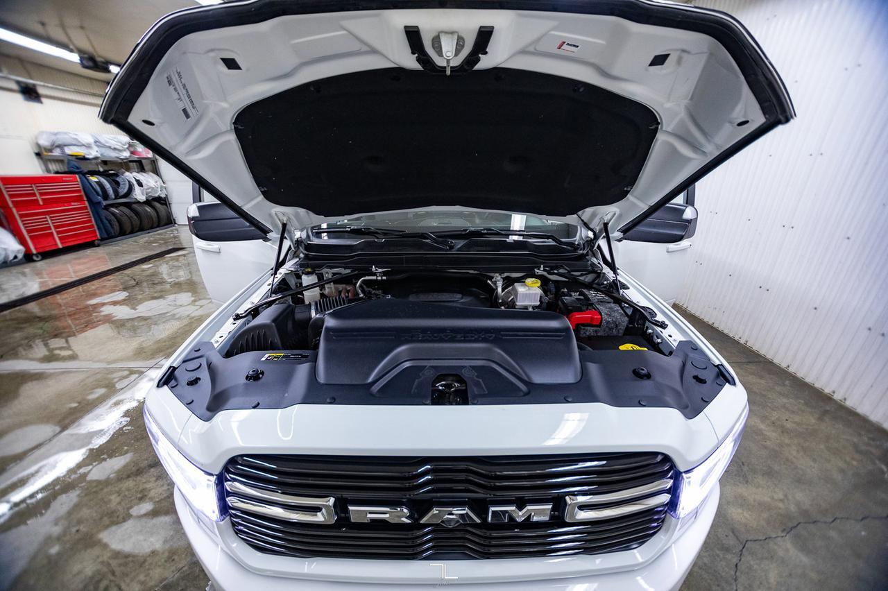 2019 Ram 2500 4x4 Crew Cab Big Horn HEMI Pseat BCam Red Deer AB