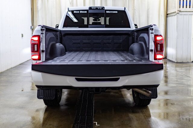 2019 Ram 2500 4x4 Crew Cab Big Horn HEMI Pseat BCam Red Deer AB