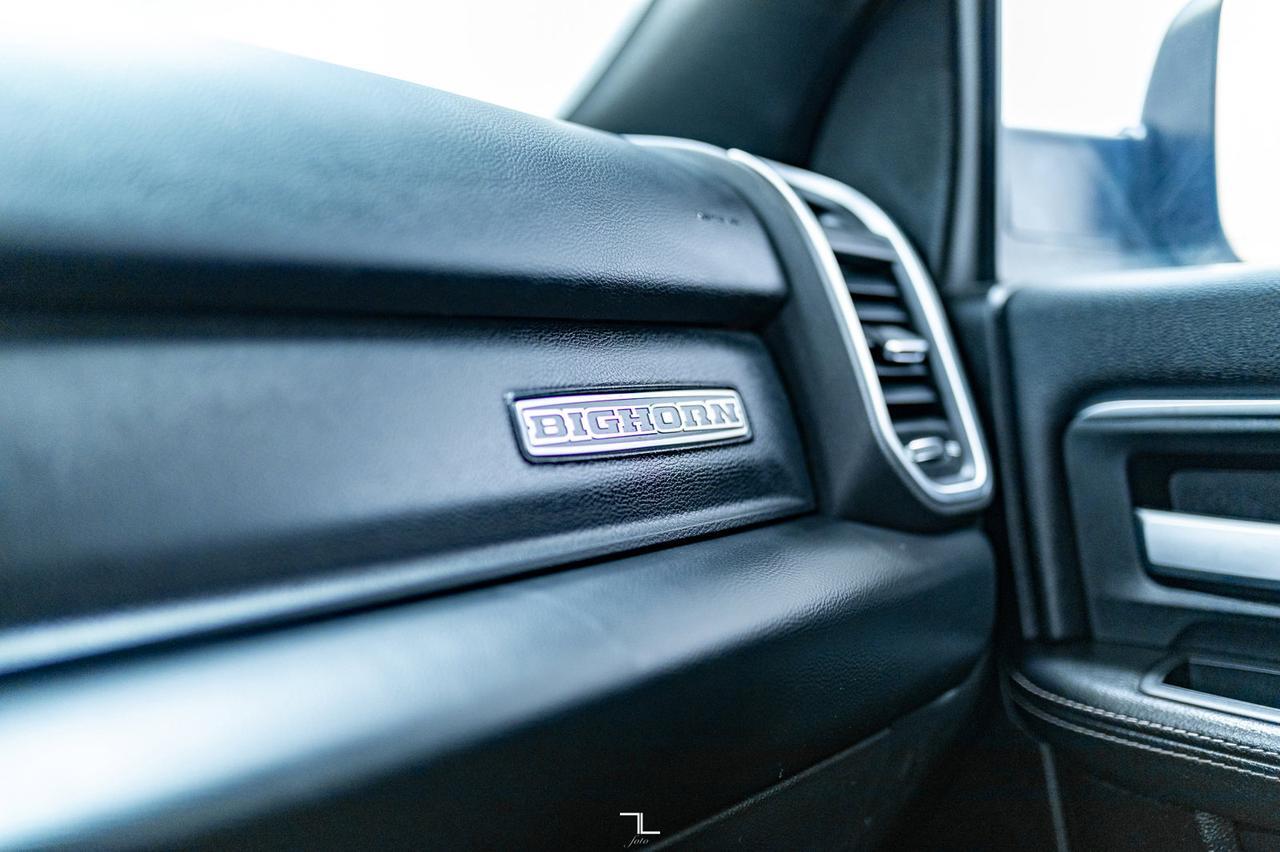 2019 Ram 2500 4x4 Crew Cab Big Horn Longbox HEMI BCam Red Deer AB