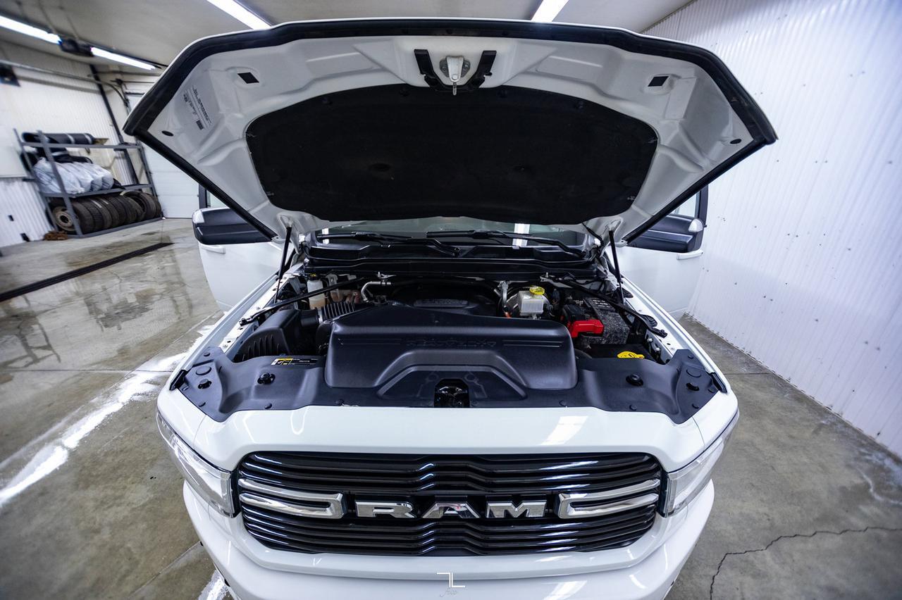 2019 Ram 2500 4x4 Crew Cab Big Horn Longbox HEMI BCam Red Deer AB