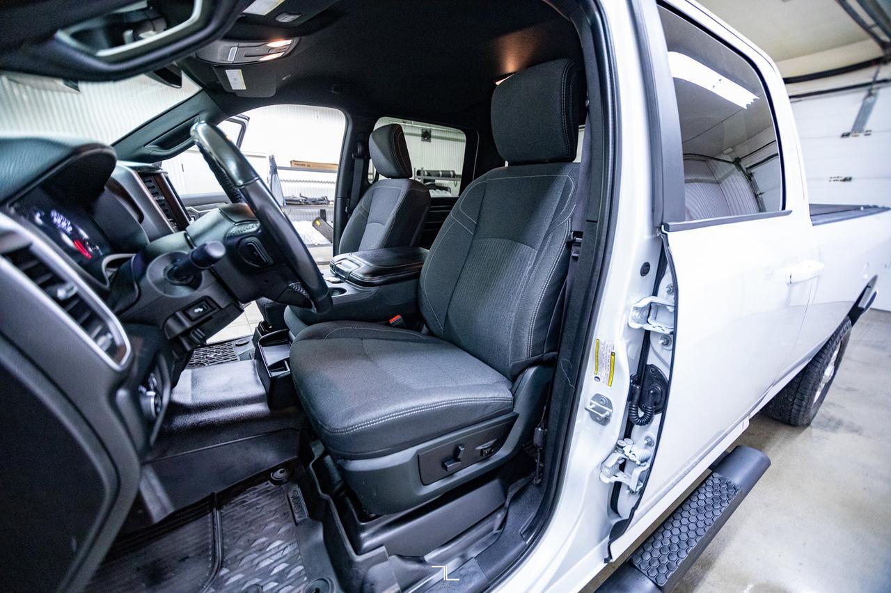 2019 Ram 2500 4x4 Crew Cab Big Horn Longbox HEMI BCam Red Deer AB