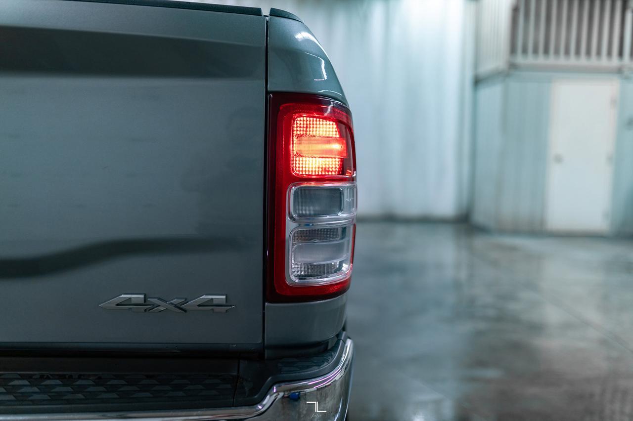 2019 Ram 2500 4x4 Crew Cab Big Horn Longbox HEMI BCam Red Deer AB