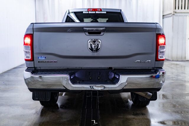 2019 Ram 2500 4x4 Crew Cab Big Horn Longbox HEMI BCam Red Deer AB