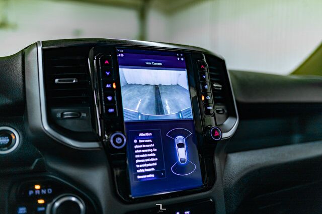 2019 Ram 2500 4x4 Crew Cab Big Horn Longbox HEMI BCam Red Deer AB