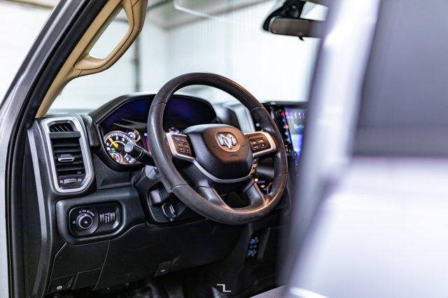 2019 Ram 2500 4x4 Crew Cab Big Horn Longbox HEMI BCam Red Deer AB