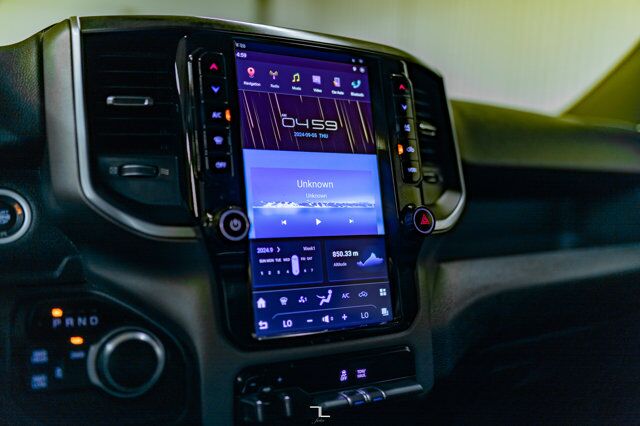 2019 Ram 2500 4x4 Crew Cab Big Horn Longbox HEMI BCam Red Deer AB