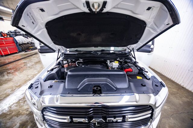 2019 Ram 2500 4x4 Crew Cab Big Horn Longbox HEMI PSeat BCam Red Deer AB