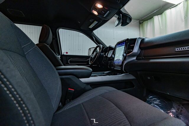 2019 Ram 2500 4x4 Crew Cab Big Horn Nav BCam Diesel Red Deer AB