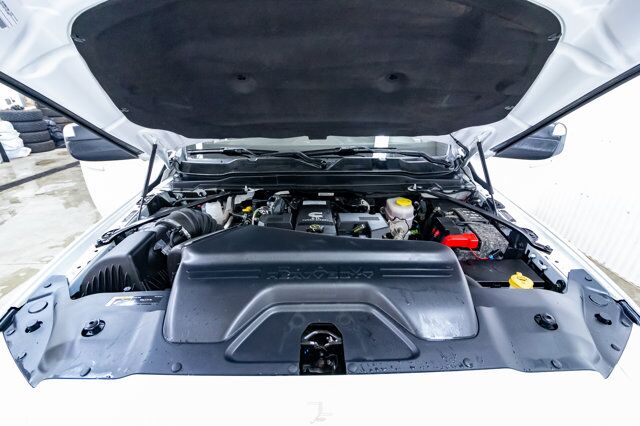 2019 Ram 2500 4x4 Crew Cab Big Horn Nav BCam Diesel Red Deer AB