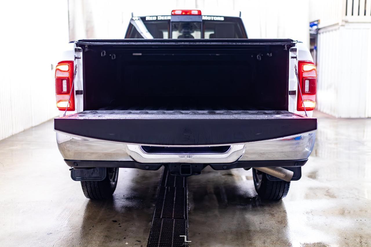 2019 Ram 2500 4x4 Crew Cab Laramie HEMI Leather Nav BCam Red Deer AB